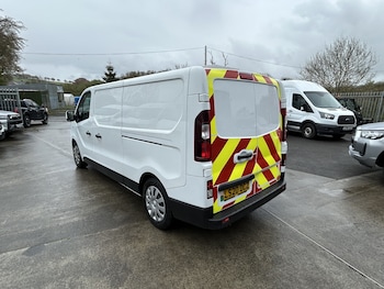 Used Nissan NV300 2020 for sale - 78310024: Photo