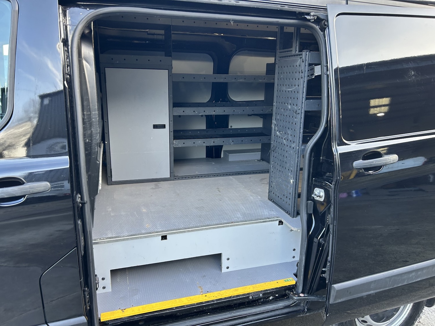 Used Ford Transit Custom 2022 for sale - 76904645: Photo 11