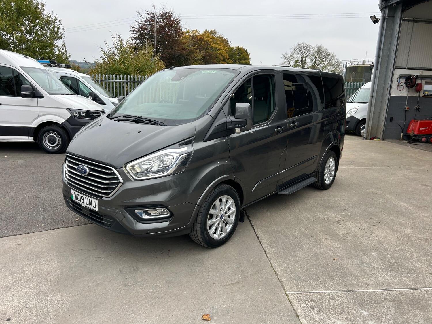 Used Ford Tourneo Custom 2019 for sale - 76319468: Photo 1