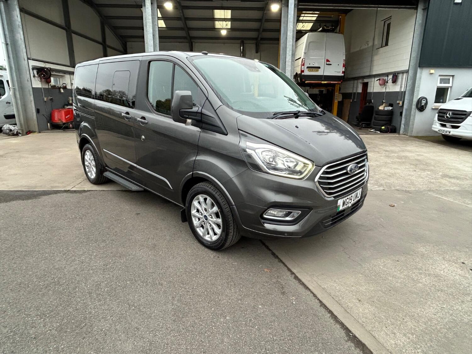 Used Ford Tourneo Custom 2019 for sale - 76319468: Photo 6