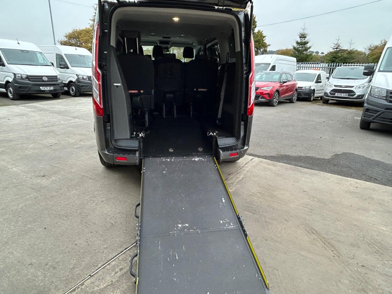 Used Ford Tourneo Custom 2019 for sale - 76319468: Photo 7