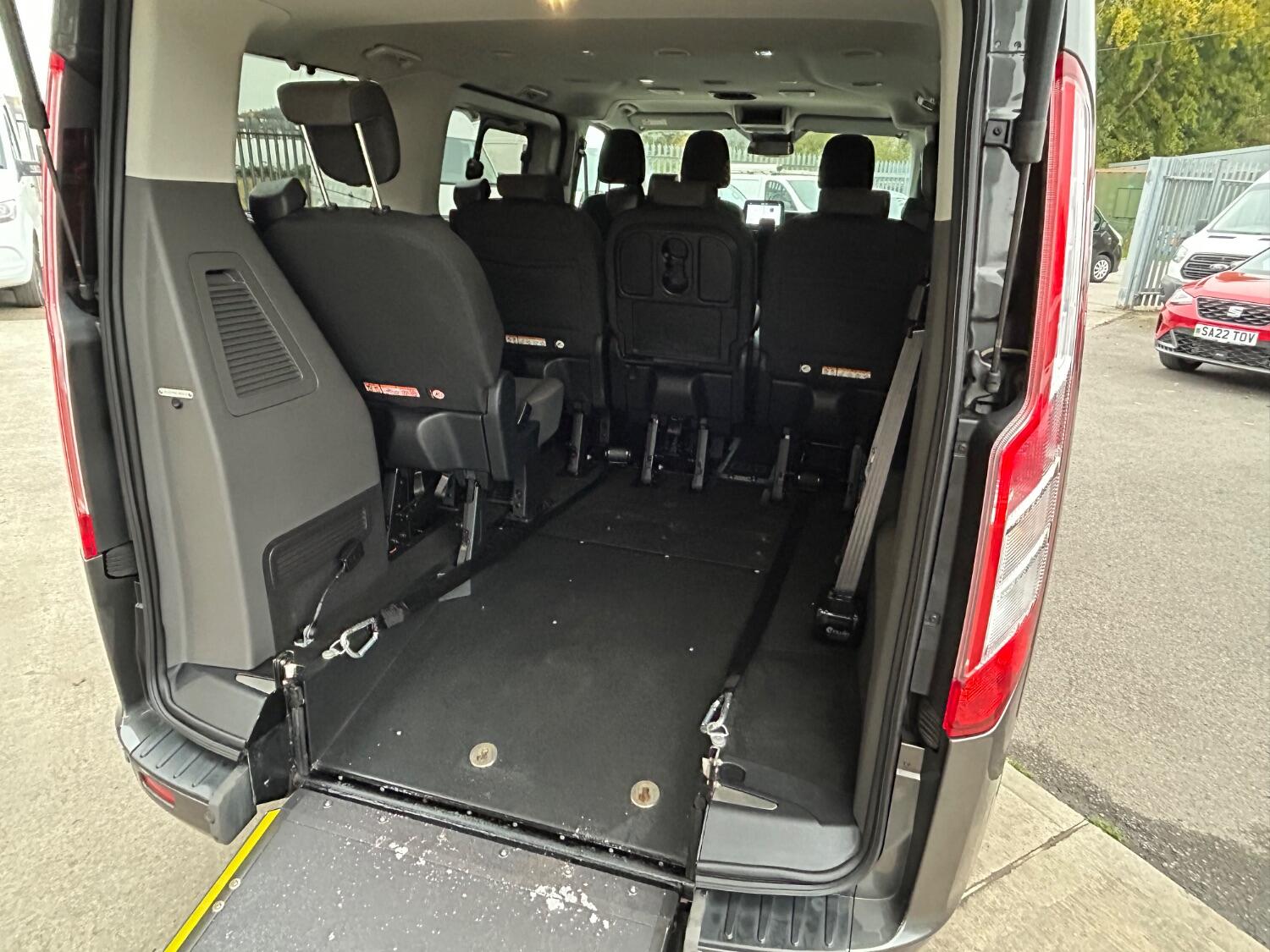 Used Ford Tourneo Custom 2019 for sale - 76319468: Photo 8