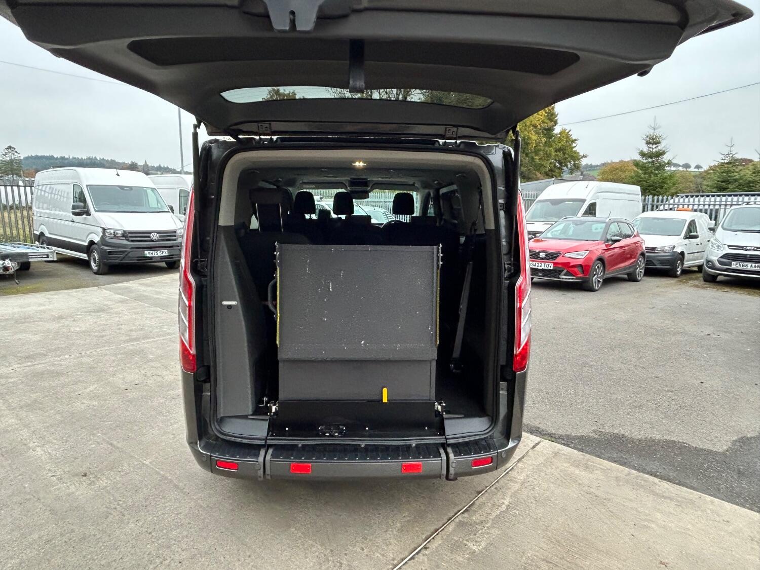 Used Ford Tourneo Custom 2019 for sale - 76319468: Photo 9