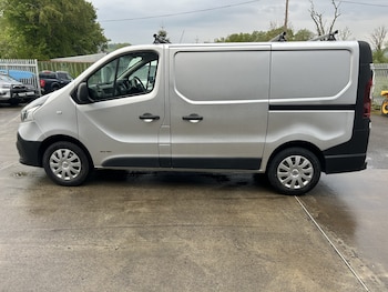 Used Renault Trafic 2015 for sale - 78614162: Photo