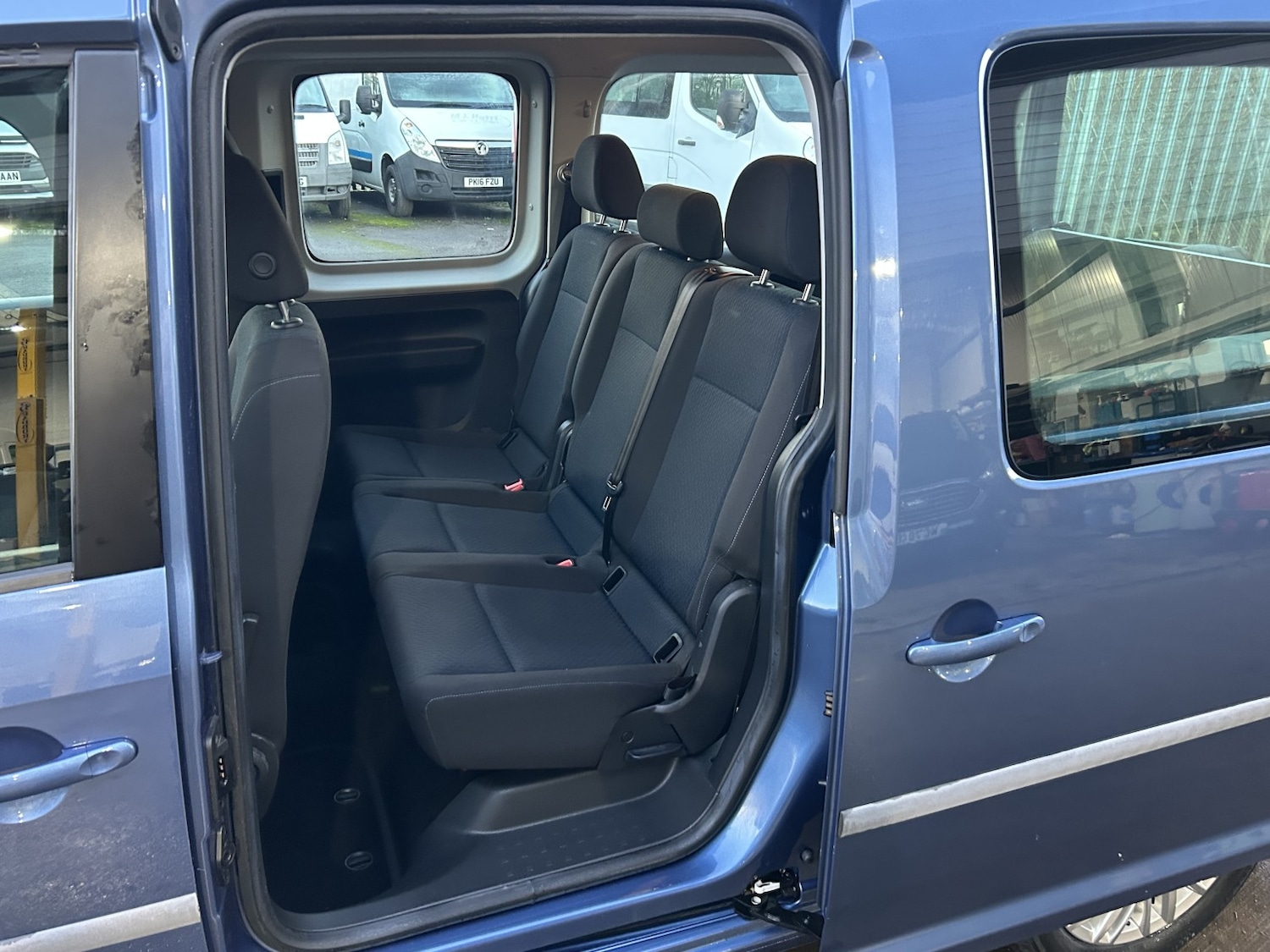 Used Volkswagen Caddy Maxi Life 2018 for sale - 76979535: Photo 7