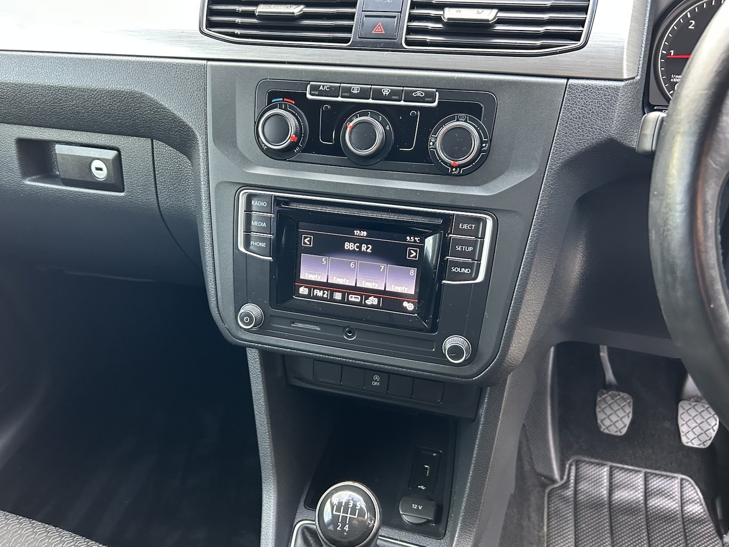 Used Volkswagen Caddy Maxi Life 2018 for sale - 77541686: Photo 15