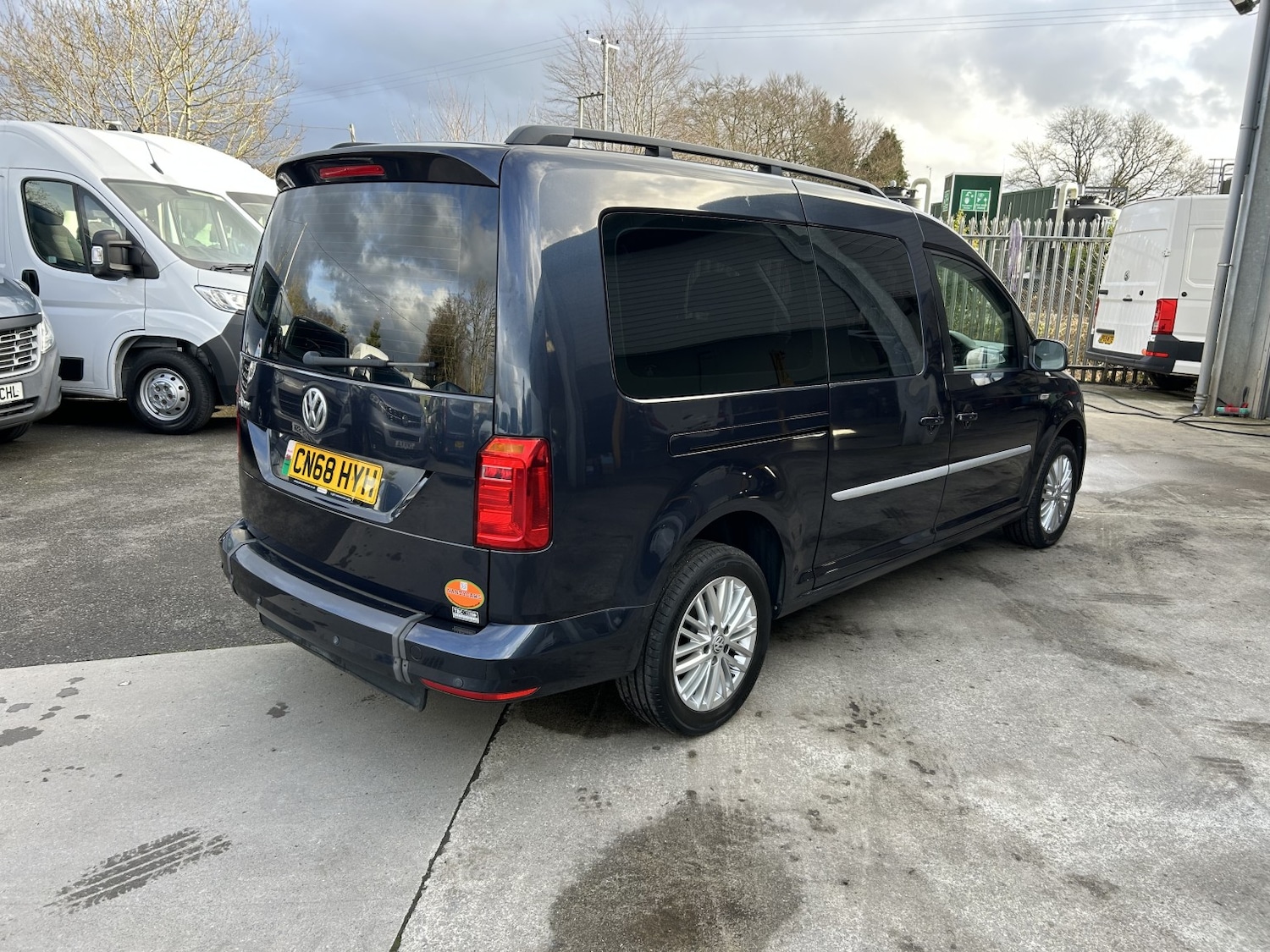 Used Volkswagen Caddy Maxi Life 2018 for sale - 77541686: Photo 4