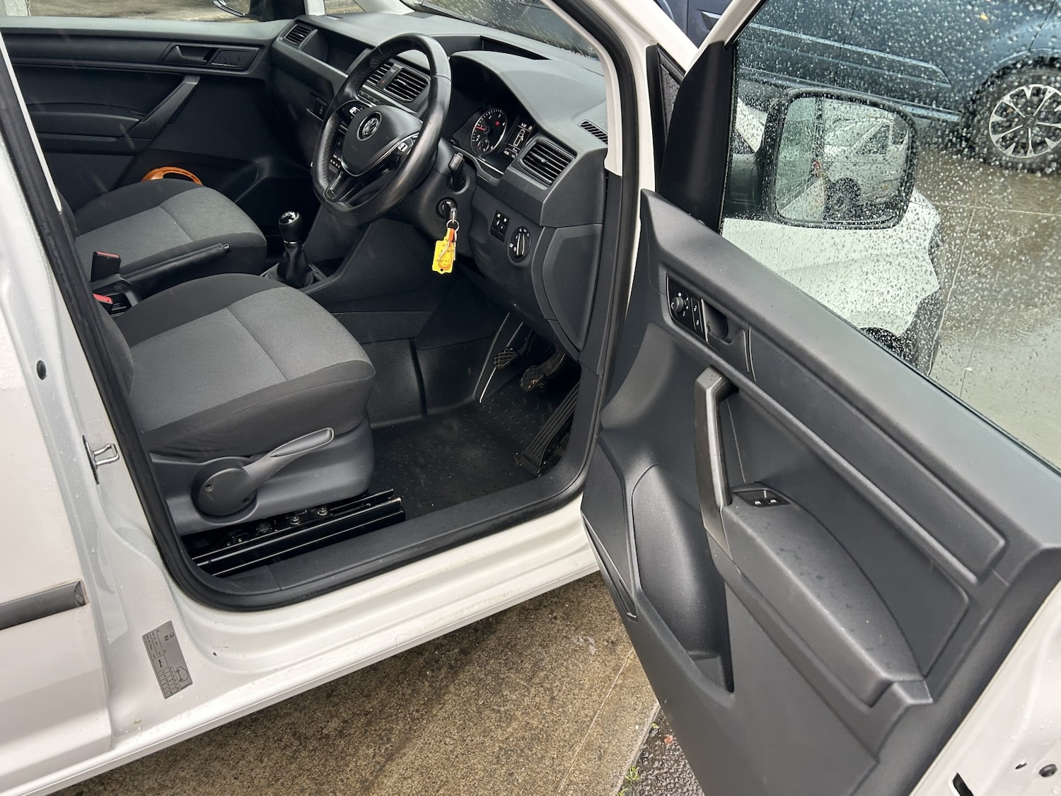 Used Volkswagen Caddy 2019 for sale - 77398354: Photo 11