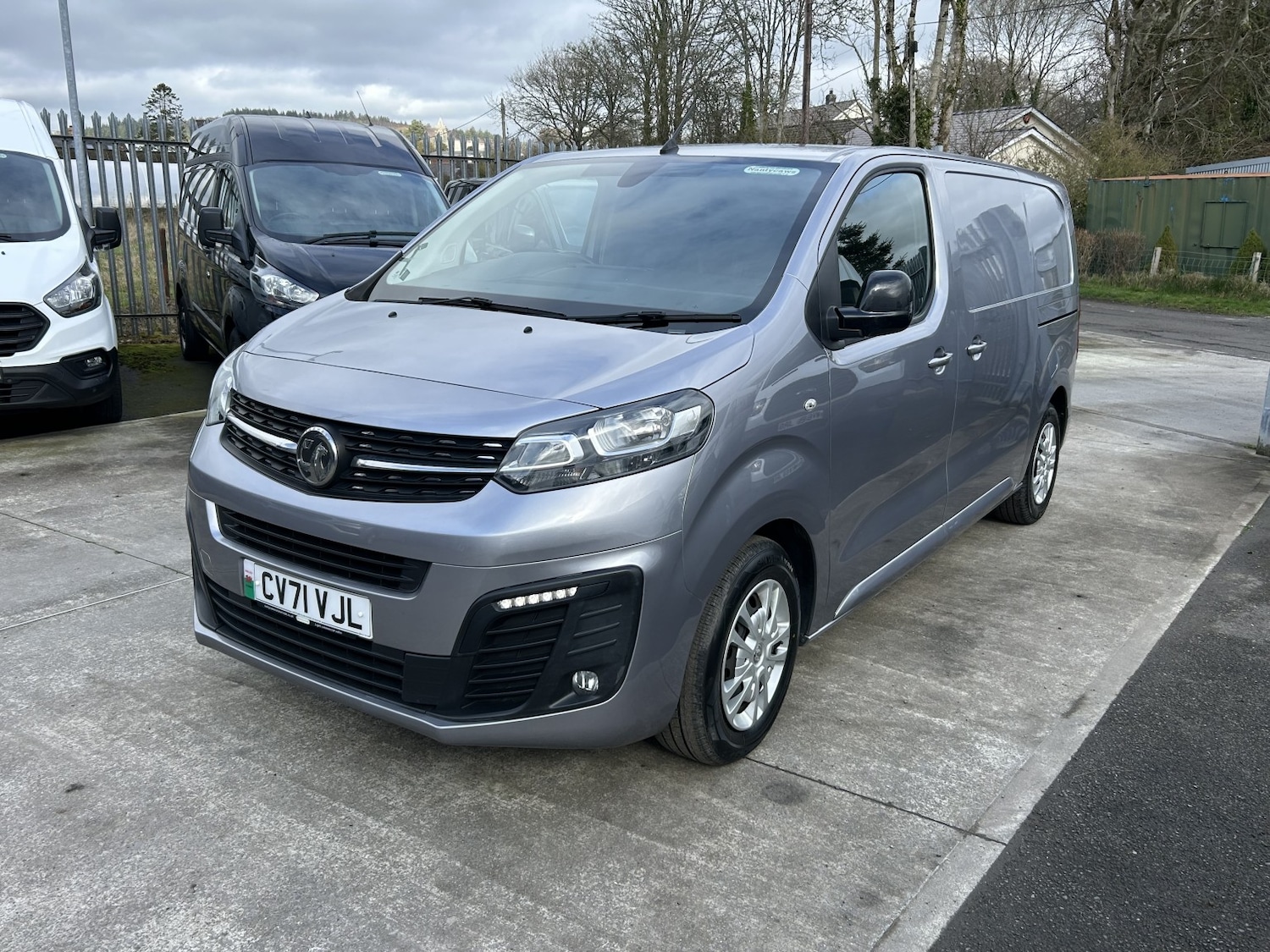 Used Vauxhall Vivaro 2022 for sale - 77687657: Photo 1
