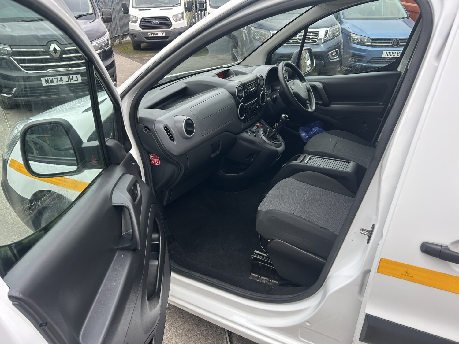 Used Peugeot Partner 2018 for sale - 77789303: Photo 10