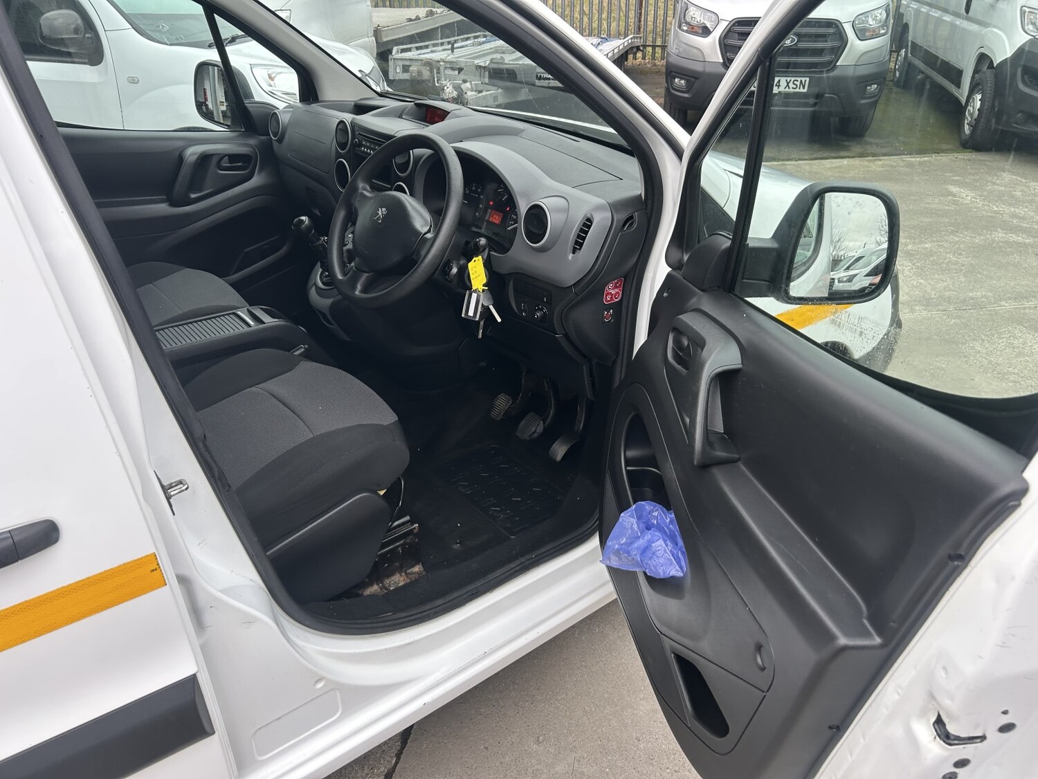 Used Peugeot Partner 2018 for sale - 77789303: Photo 11