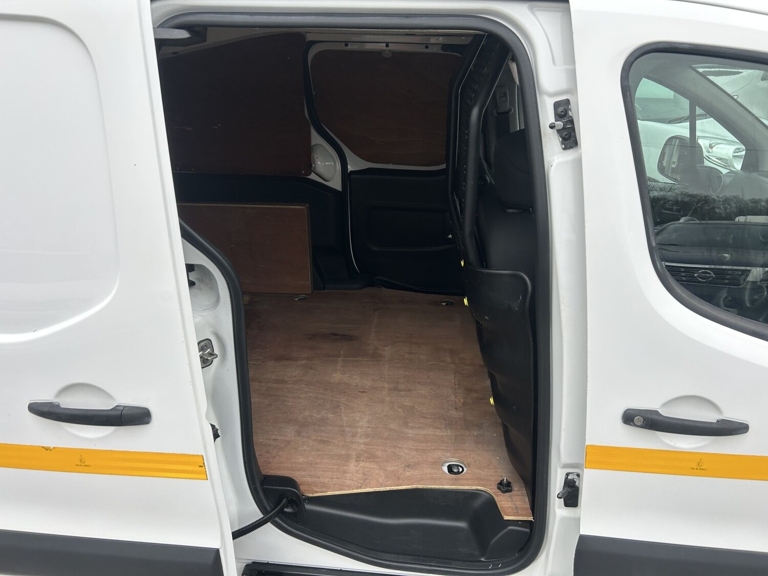 Used Peugeot Partner 2018 for sale - 77789303: Photo 9