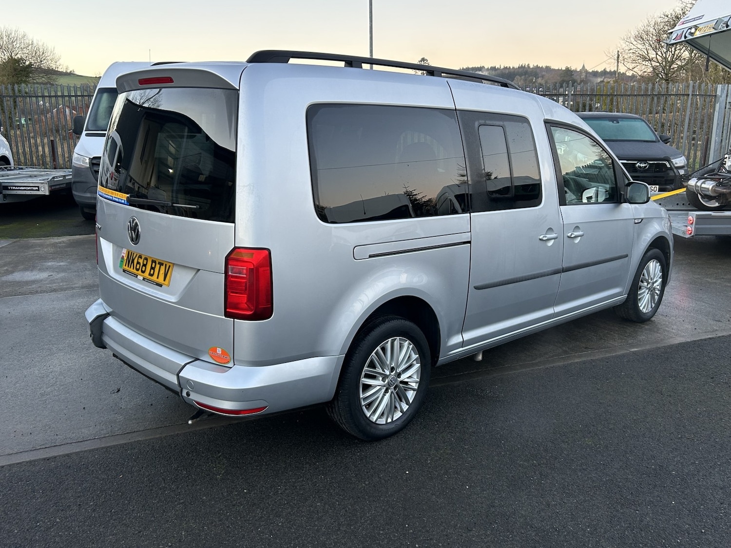 Used Volkswagen Caddy Maxi 2018 for sale - 76979533: Photo 4