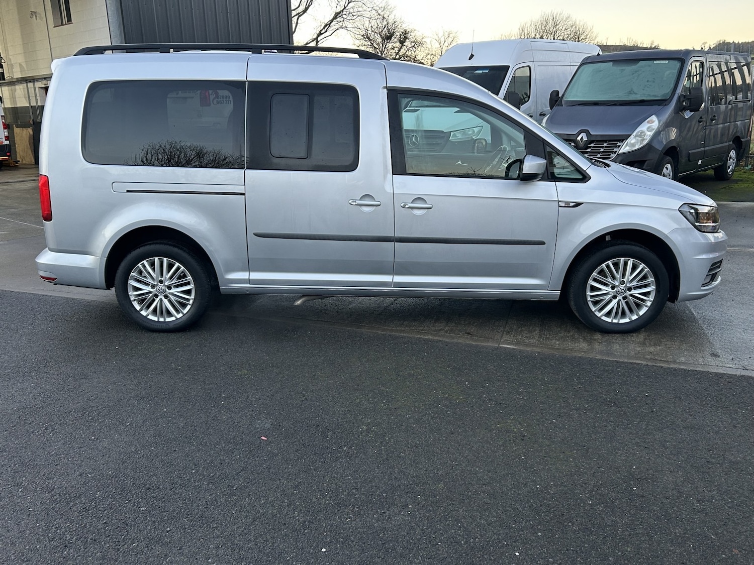 Used Volkswagen Caddy Maxi 2018 for sale - 76979533: Photo 5