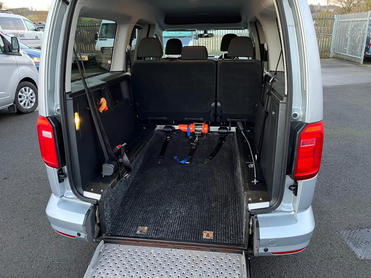 Used Volkswagen Caddy Maxi 2018 for sale - 76979533: Photo 9