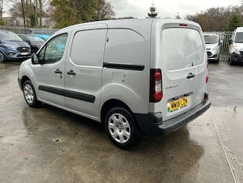 Used Peugeot Partner 2018 for sale - 76594612: Photo