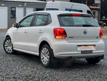 Used Volkswagen Polo 2014 for sale - 77399285: Photo