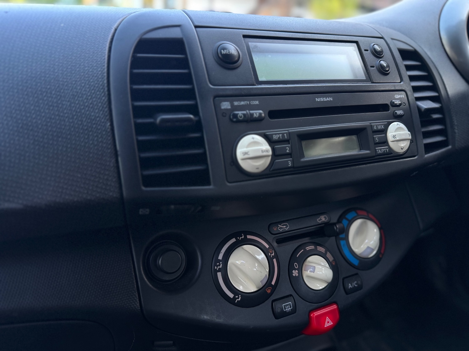 Used Nissan Micra 2005 for sale - 76382004: Photo 10
