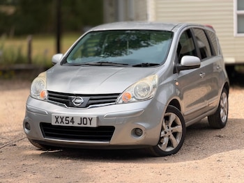 Used Nissan Note 2010 for sale - 79277867: Photo