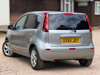 Used Nissan Note 2010 for sale - 79277867: Photo