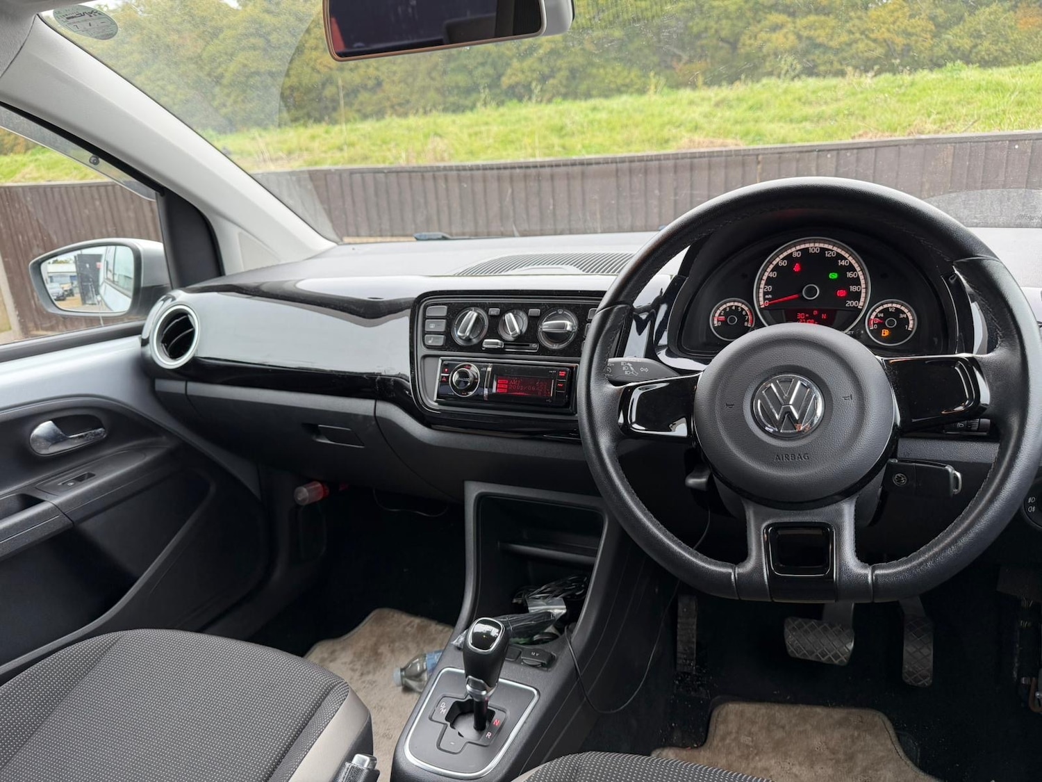 Used Volkswagen up! 2025 for sale - 76387418: Photo 7