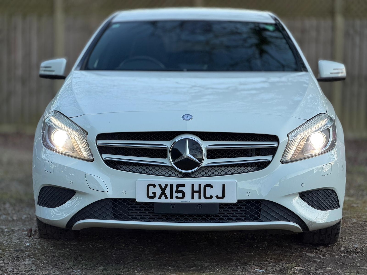Used Mercedes-Benz A-Class 2015 for sale - 77977386: Photo 2