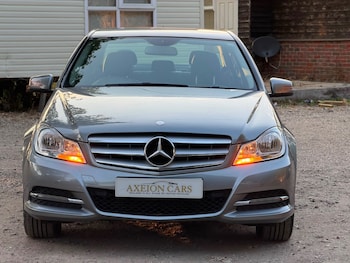 Used Mercedes-Benz C Class 2014 for sale - 79363170: Photo