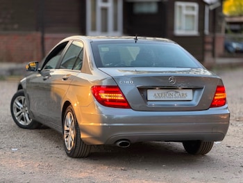 Used Mercedes-Benz C Class 2014 for sale - 79363170: Photo