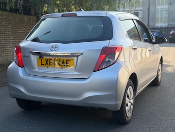 Used Toyota Yaris undefined for sale - 76348677: Photo