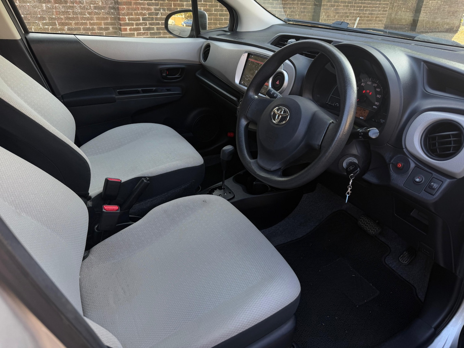Used Toyota Yaris 2025 for sale - 76348677: Photo 7