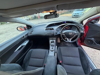 Used Honda Civic 2010 for sale - 79119810: Photo