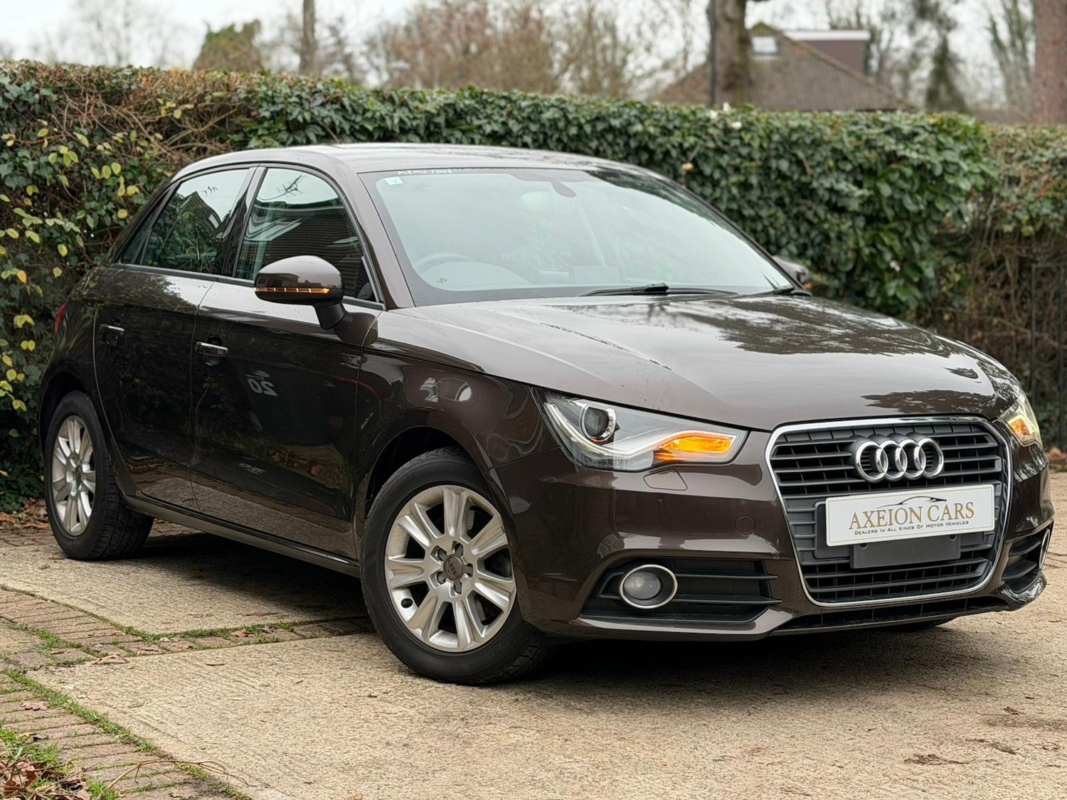 Used Audi A1 2013 for sale - 77090277: Photo 2