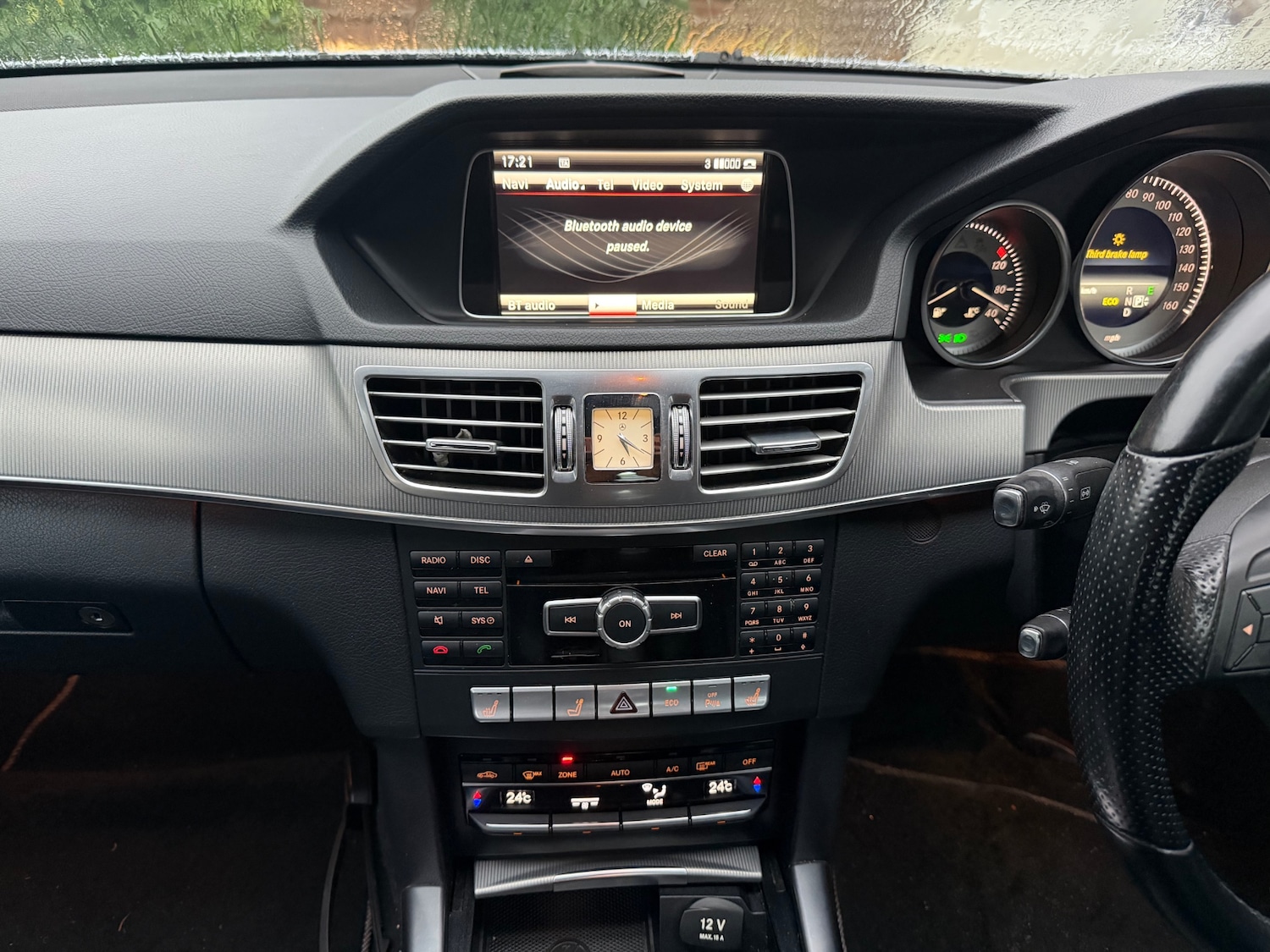 Used Mercedes-Benz E Class 2014 for sale - 77217682: Photo 11