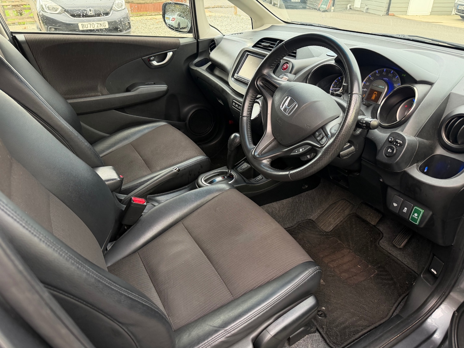 Used Honda Jazz 2023 for sale - 76640372: Photo 10