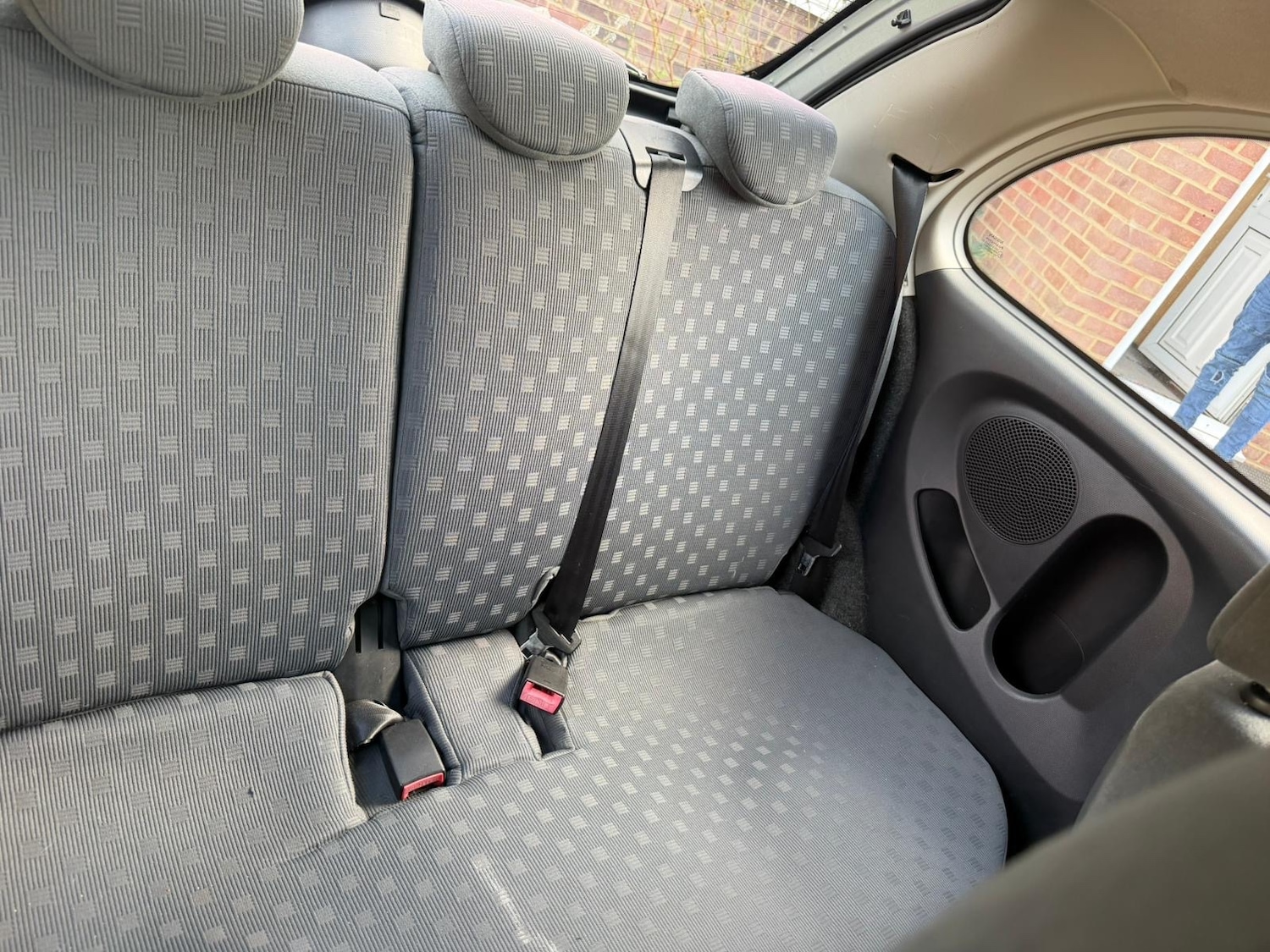 Used Nissan Micra 2004 for sale - 76532204: Photo 9