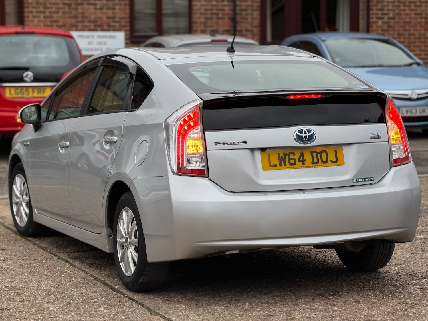 Used Toyota Prius 2022 for sale - 77398900: Photo 4
