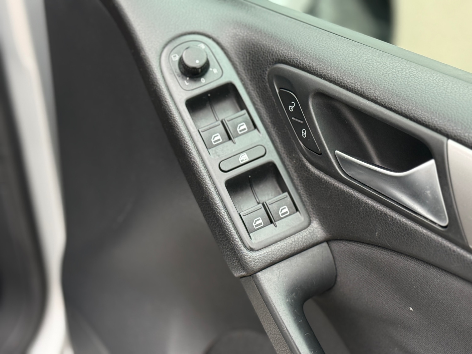 Used Volkswagen Golf 2012 for sale - 78125365: Photo 11