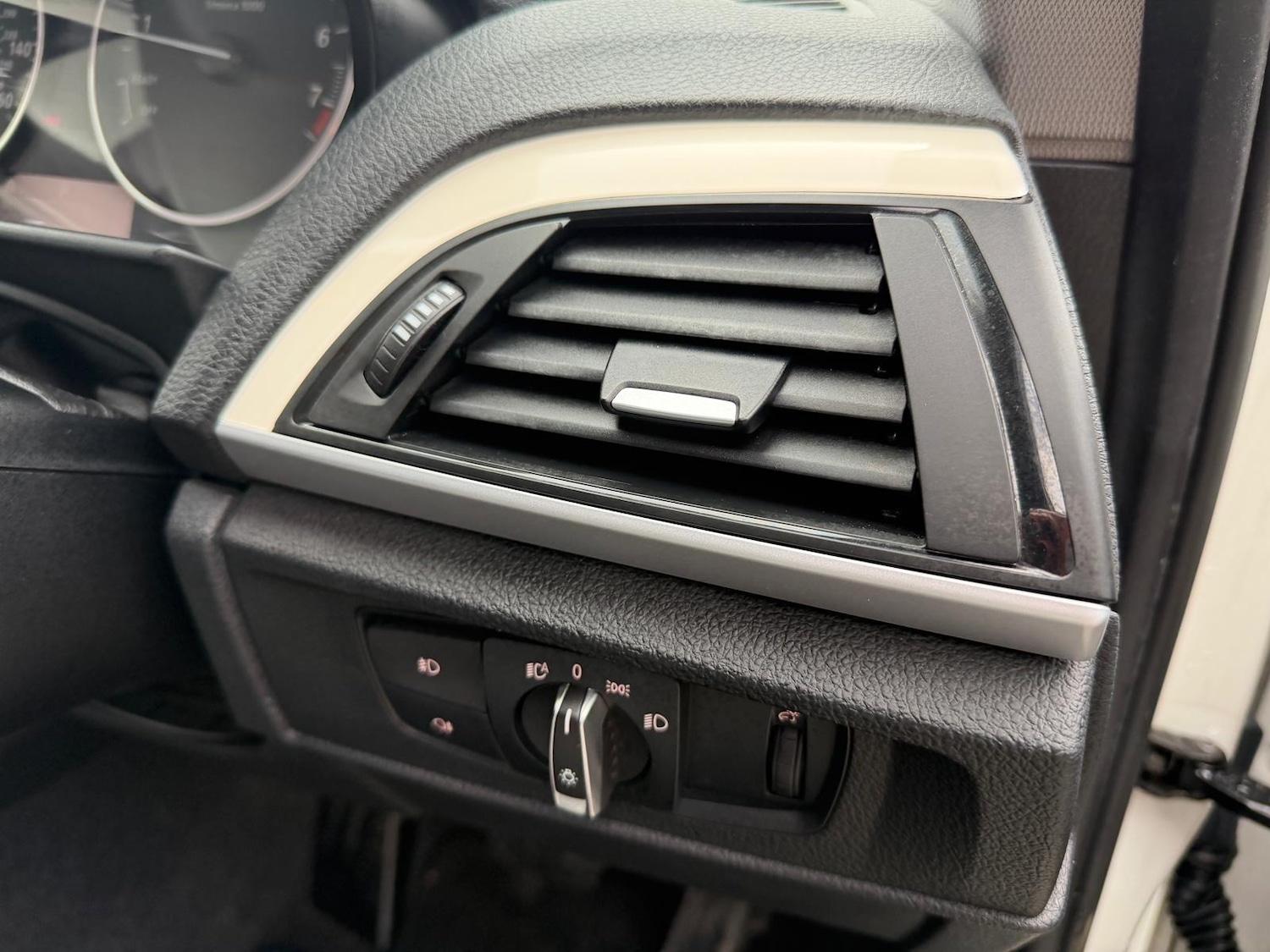 Used BMW 1 Series 2012 for sale - 77881199: Photo 10