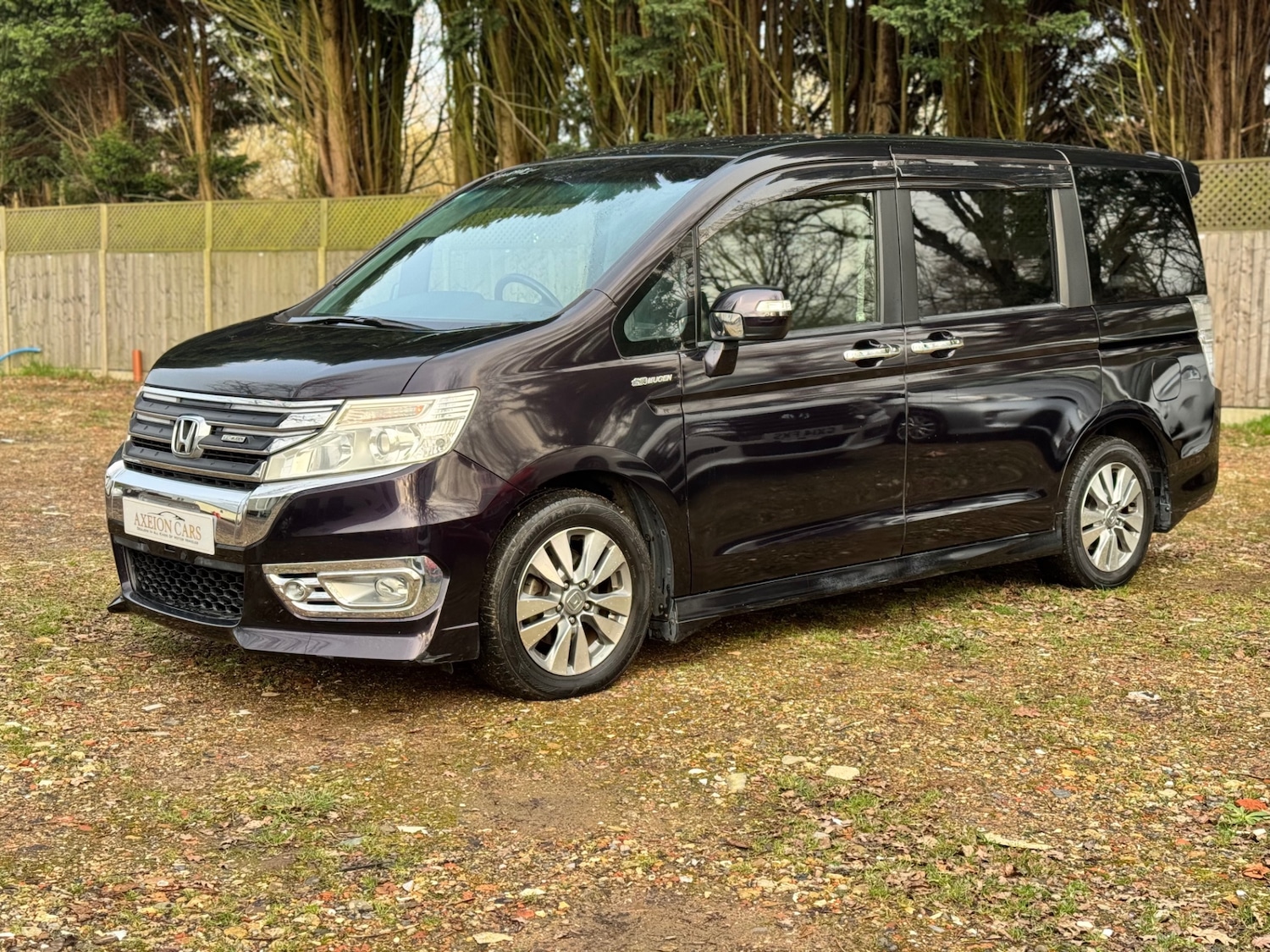 Used Honda Stepwagon 2012 for sale - 77393696: Photo 11