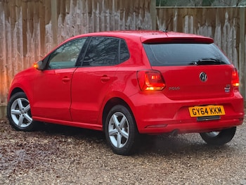 Used Volkswagen Polo 2015 for sale - 77140857: Photo