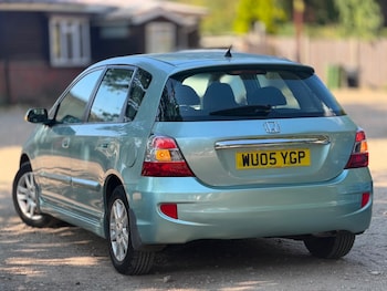 Used Honda Civic 2005 for sale - 79389614: Photo