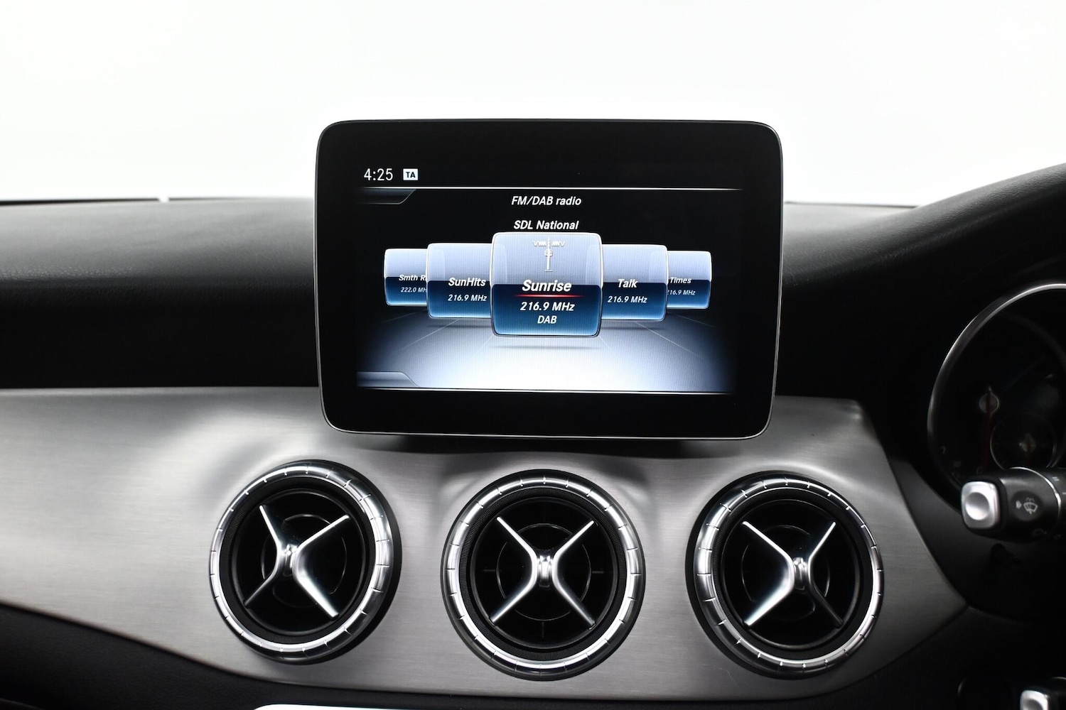 Used Mercedes-Benz CLA 2019 for sale - 76802026: Photo 18