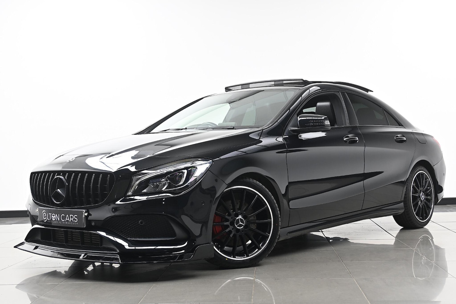 Used Mercedes-Benz CLA 2019 for sale - 76802026: Photo 2