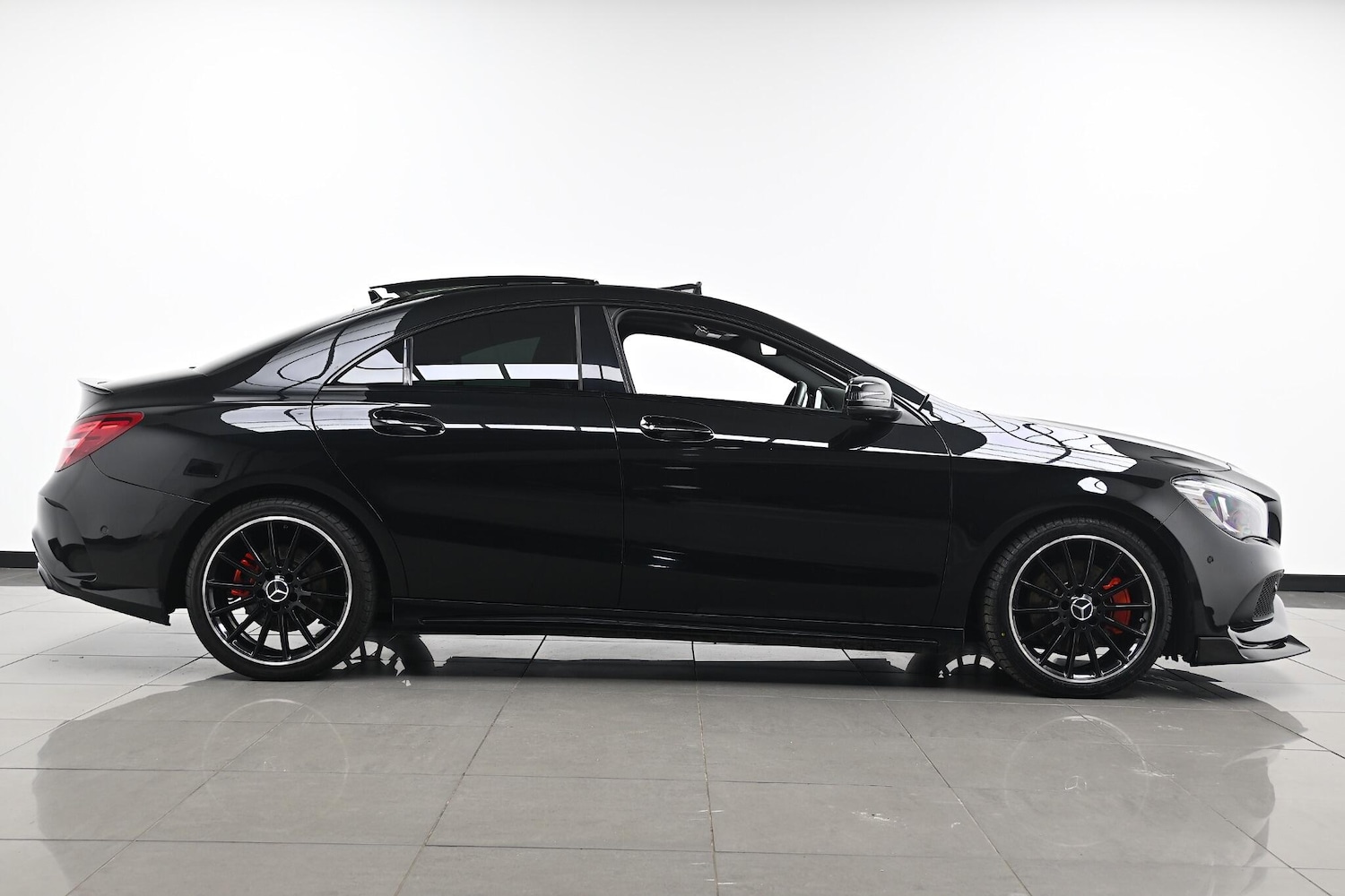 Used Mercedes-Benz CLA 2019 for sale - 76802026: Photo 5