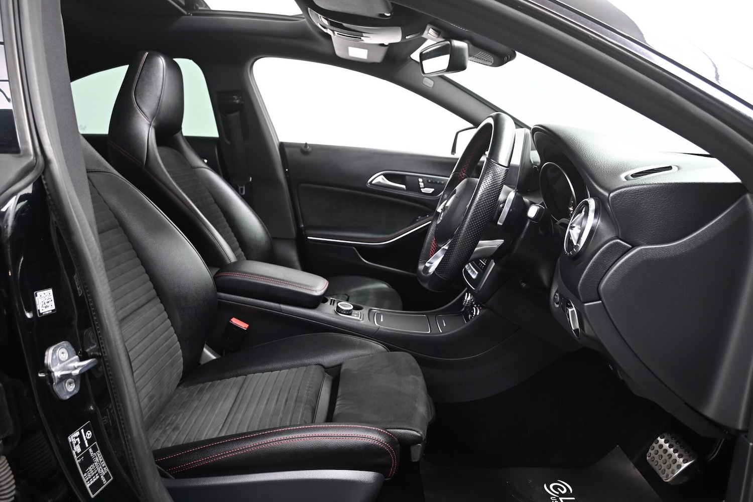 Used Mercedes-Benz CLA 2019 for sale - 76802026: Photo 9