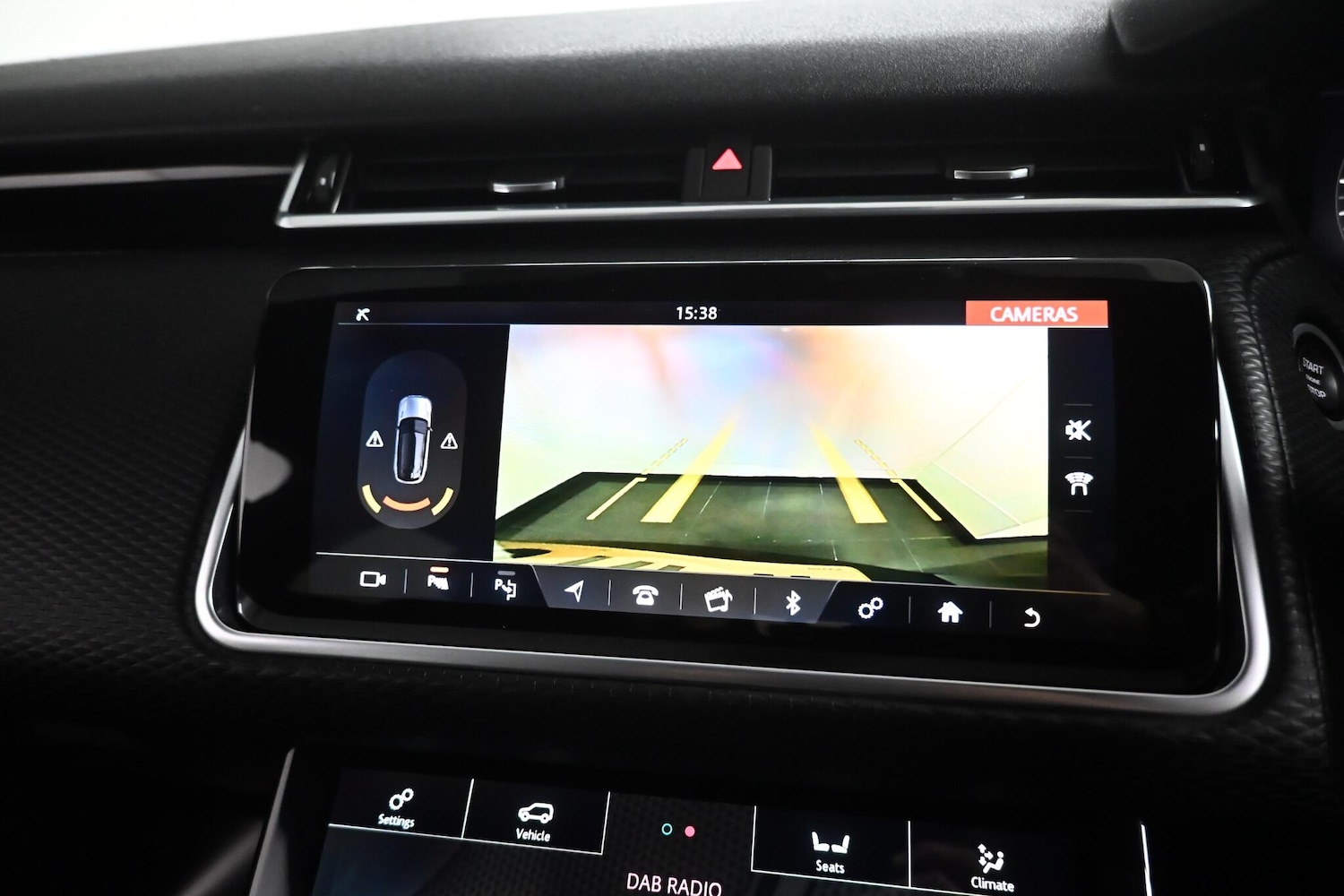 Used Land Rover Range Rover Velar 2018 for sale - 77977787: Photo 17