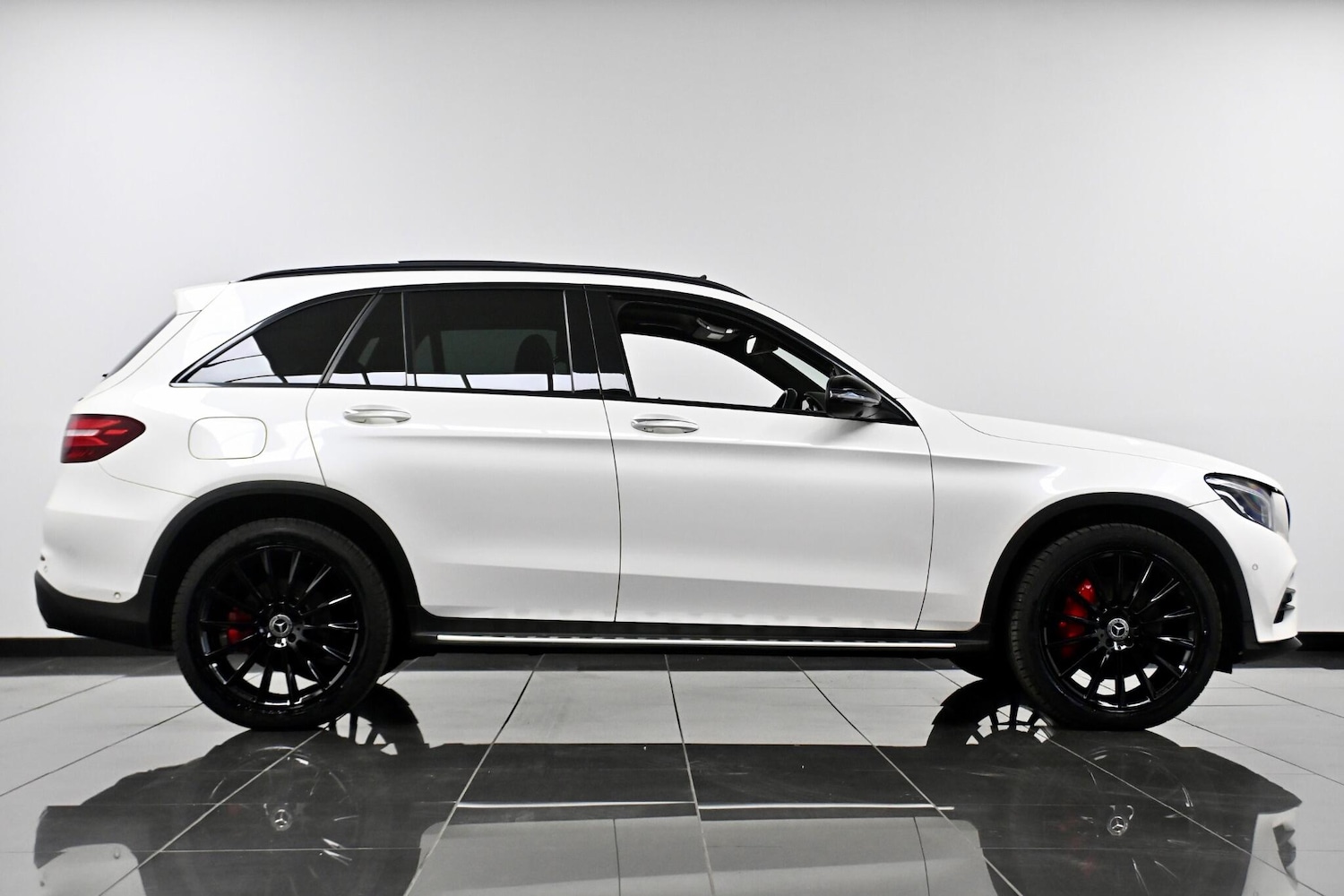 Used Mercedes-Benz GLC 2019 for sale - 77314611: Photo 4