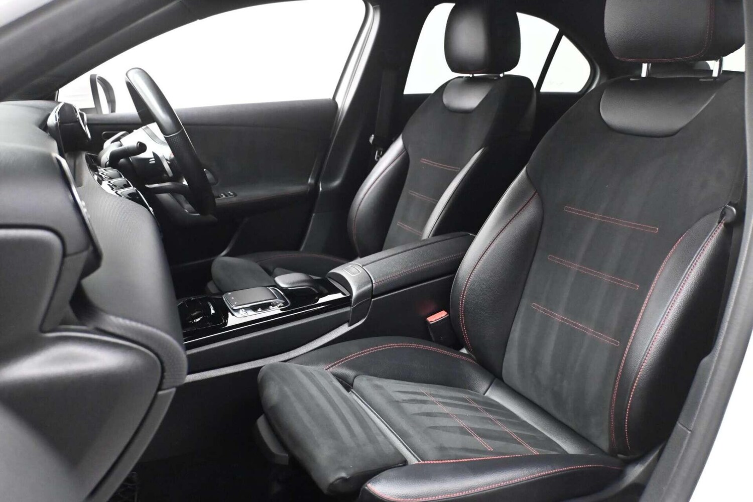 Used Mercedes-Benz A-Class 2019 for sale - 77784005: Photo 21