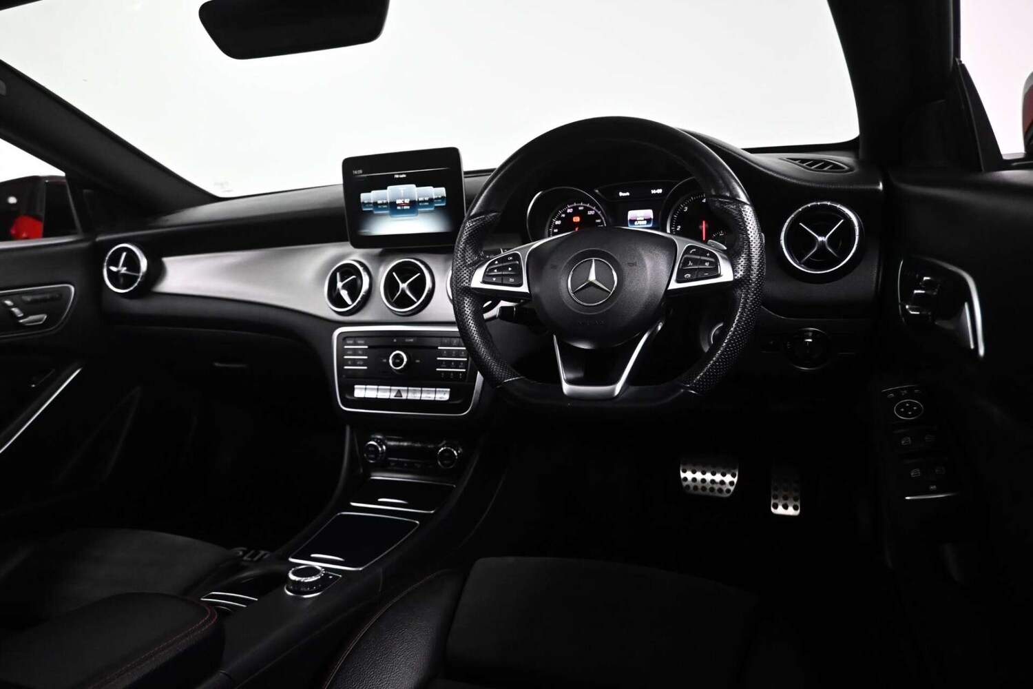 Used Mercedes-Benz CLA 2018 for sale - 77729081: Photo 26