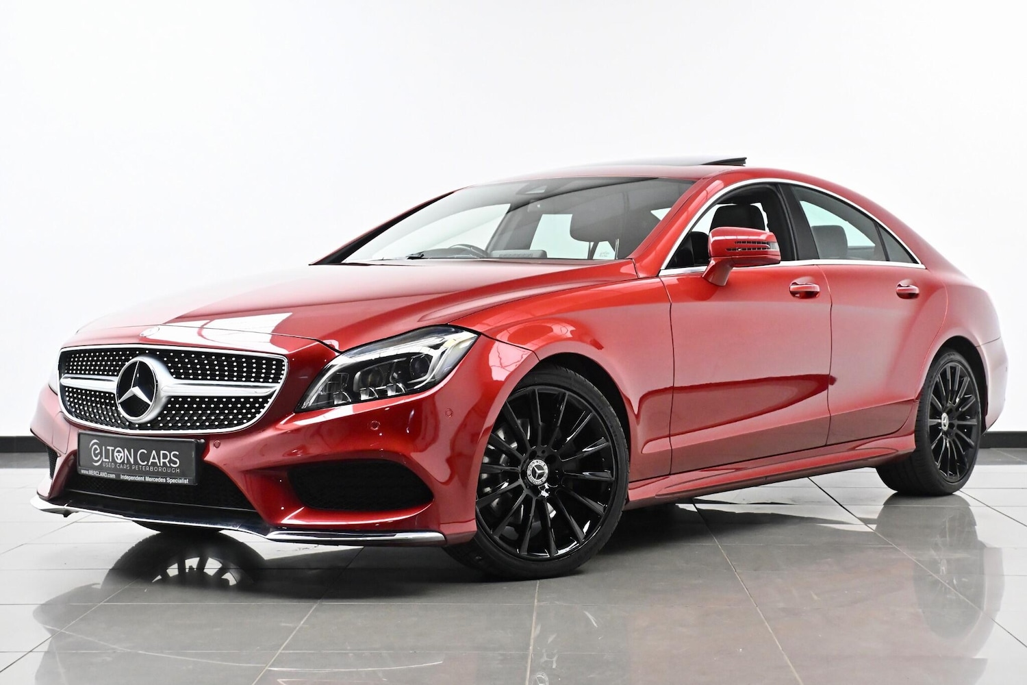 Used Mercedes-Benz CLS 2015 for sale - 76136872: Photo 2